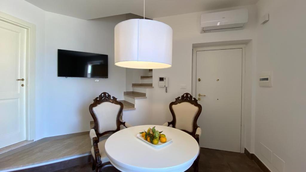 Isabella Suite Marina Di Villa Igiea Палермо Екстериор снимка